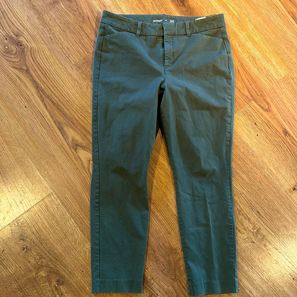 Old Navy Pants- Pixie- High Rise Never Fade- Size 12 - Olive Color